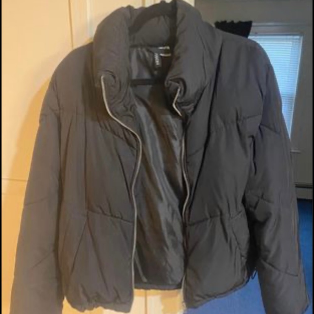 H&M Black Puffer
